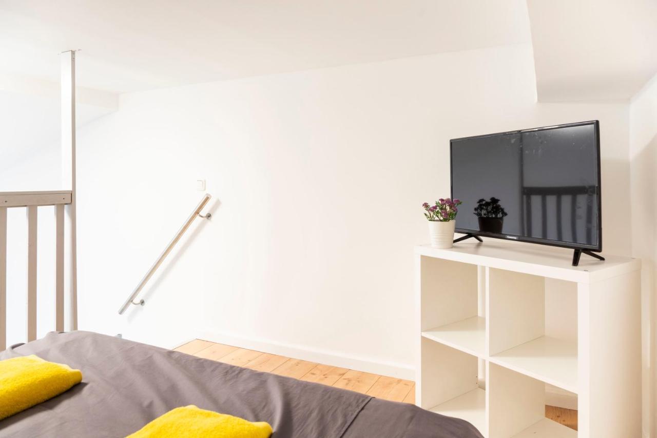 Spacious Loft Style Apartment In Berlin Willmersdorf المظهر الخارجي الصورة